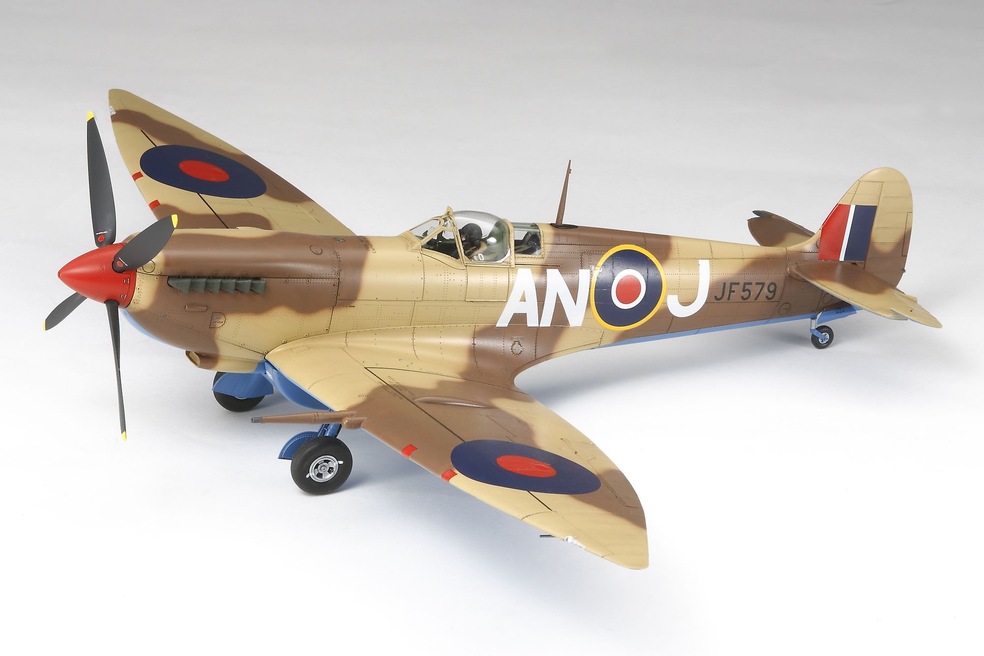 1:32 Supermarine Spitfire Mk.