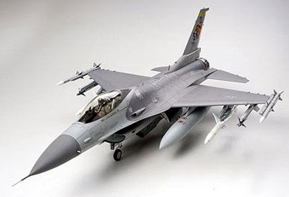 1:32 Lockheed Mar.F-16CJ Figh